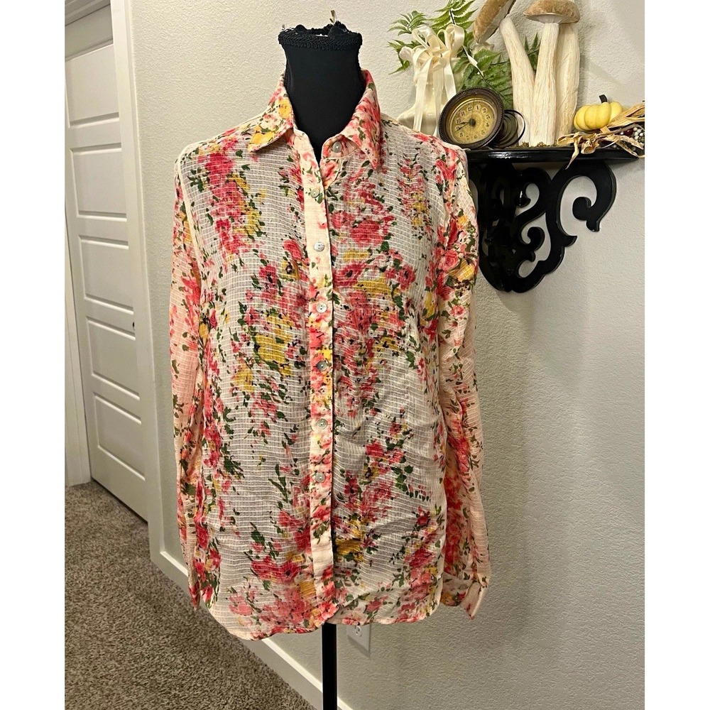 Hive & Honey Pink Floral Sheer Lightweight Button-Up Shirt M Girly Cottagecore